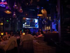 -胡桃里乐队酒馆(鎏嘉码头店)