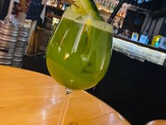 妾-脚下咖啡·CHILL酒馆(灵光东巷店)