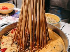 -九街淑芬掌中宝串串公司(两路金港国际店)