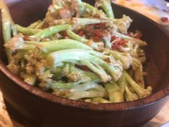 -唐伯虎新派湘菜馆(石夏时代广场店)