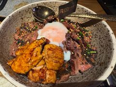 黑松露鹅肝和牛丼-筱田の食堂·izakaya(淮海中路店)