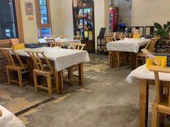大堂-霄汉牛三鲜湖北砂锅菜(万松园2店)