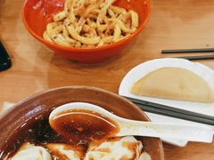 -龙抄手(春熙路总店)