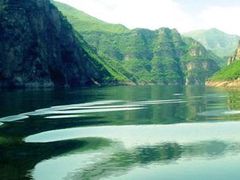 -黄河小浪底水利枢纽风景区