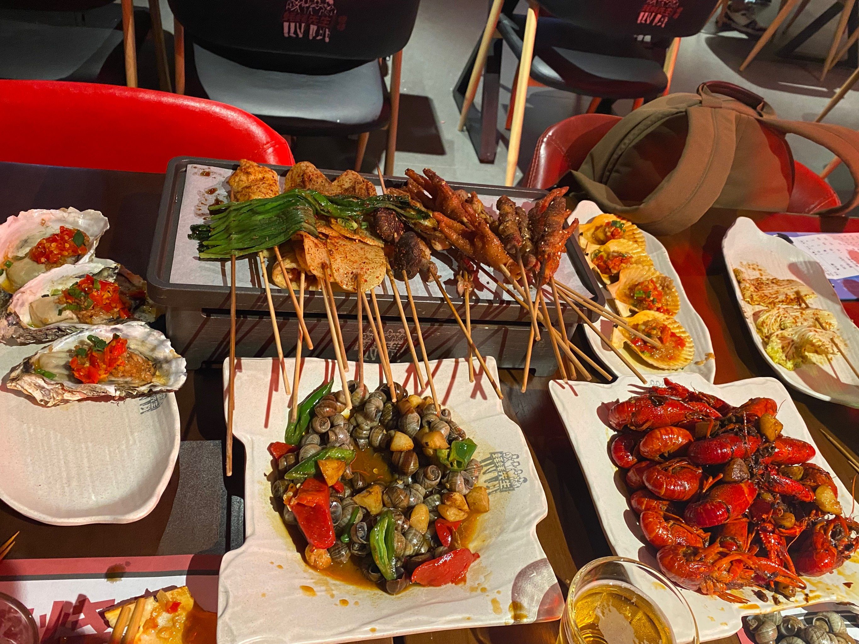 夜宵时间烧烤大餐