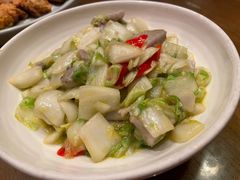 手捏菜炒蘑菇-新白鹿餐厅(龙游路总店·杭帮菜名店)