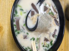 -津津老鸭粉丝馆(正东路店)
