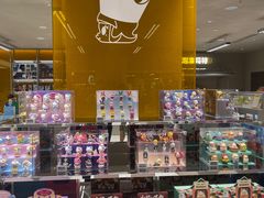 -泡泡玛特POPMART(蓝色港湾店)