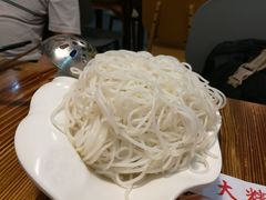 米粉-食爺炭炉鸡煲·烧烤