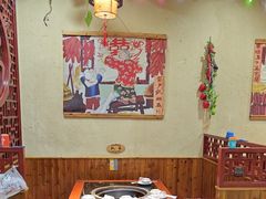 -袁小二大东北铁锅炖(吉祥村总部)