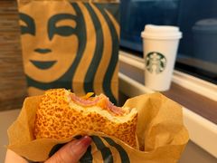 -星巴克(上海虹桥站2A检票口)