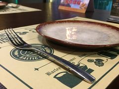 -马迭尔德式西餐精酿啤酒屋(中央大街店)
