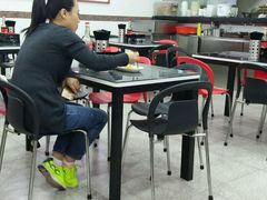 -燊意布拉肠云吞面(中山四路店)