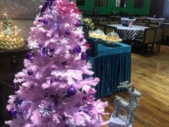 -茂名熹龙国际大酒店(人民广场高铁站店)