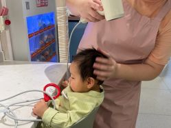 -Pony Baby宝尼婴幼儿游泳SPA馆