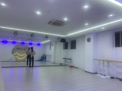 -城市舞集