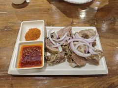 -清真·玛丽亚新疆菜主题餐厅(浙江中路店)