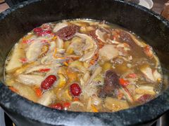 -蘑界·野生菌火锅(深业上城店)