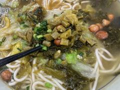 -龙记桂林米粉(财满街店)