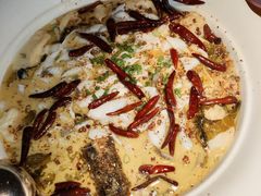 -江渔儿酸菜鱼专门店(明珠广场店)