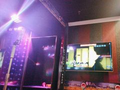 -唱吧麦颂KTV(松江五龙商业广场店)