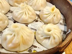 -馋三尺蟹粉小笼(人民广场店)
