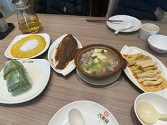 -六泰居·尔滨地标·东北菜(泰山路店)