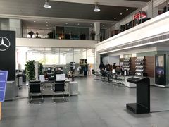 -上海星瀚奔驰4S店(红柳路店)