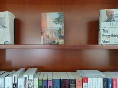 -上海市静安区图书馆(新闸路馆)