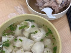 -周震馄饨
