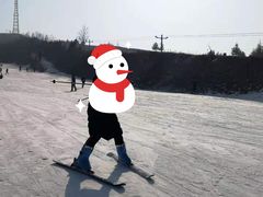 -秦皇古道滑雪场