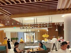 -亚特兰蒂斯-番红花海鲜自助餐厅·鲜活海鲜·小火锅