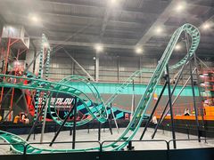 -极限PLAY运动娱乐新世界·团建派对潮玩休闲馆·室内蹦极高空游乐园