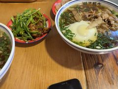 -矮子粉店1985·长沙米粉(湘春路店)