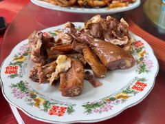 -崴海渔村(虹梅路店)