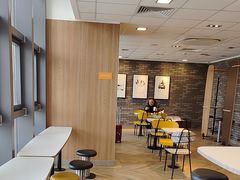-麦当劳(西站店)