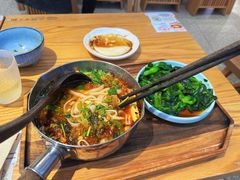 小锅肉酱老豆腐手工粉-小满手工粉(环宇荟店)