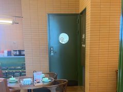 -潮界(LU·ONE凯德晶萃广场店)