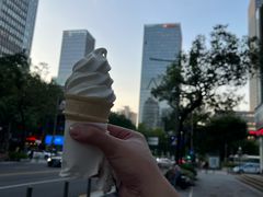 -麦当劳(华融店)