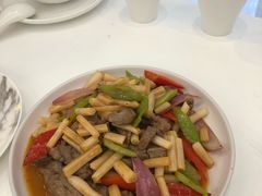 藕带炒牛肉-DOPAMINE多巴胺·甜品面包·生日蛋糕(国贸店)