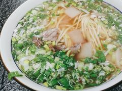 -云峰金顶兰州牛肉面(雄越店)