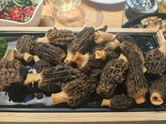 -一朵菌·野生菌探索家火锅(南亚店)