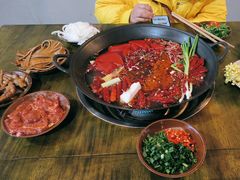 -黄潇洒老火锅(九眼桥宏济巷店)