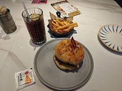 -必胜客(周浦万达店)