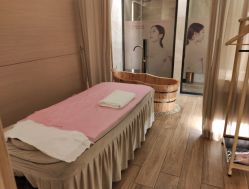 -苑苑vbeauty科技美容SPA