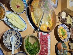 -洱火云南酸菜牛肉火锅(石景山当代商城店)