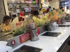 -百品聚旋转火锅(万德庄店)