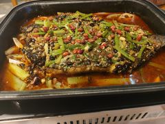 -云晓光头烧烤吧(川沙绿地店)