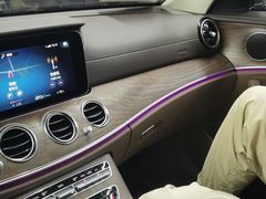 -上海星瀚奔驰4S店(红柳路店)