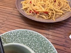 -破三川·新川菜(静安大融城店)